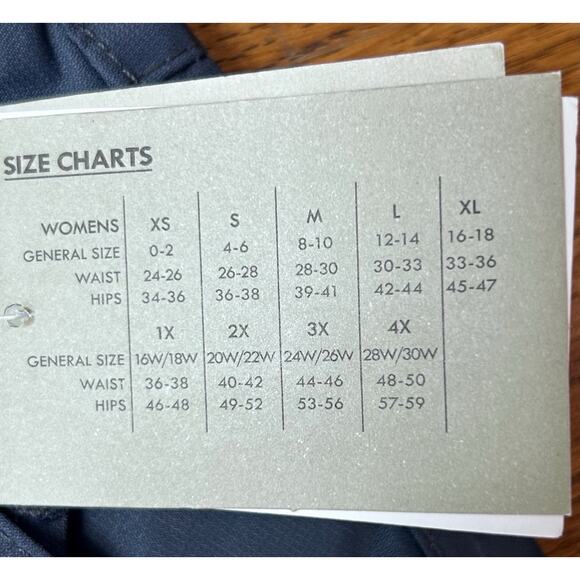 Arctix Woman’s Snow Sports Insulated Cargo Pants M8-10 (33 Inseam) -Charcoal NWT - Picture 8 of 12